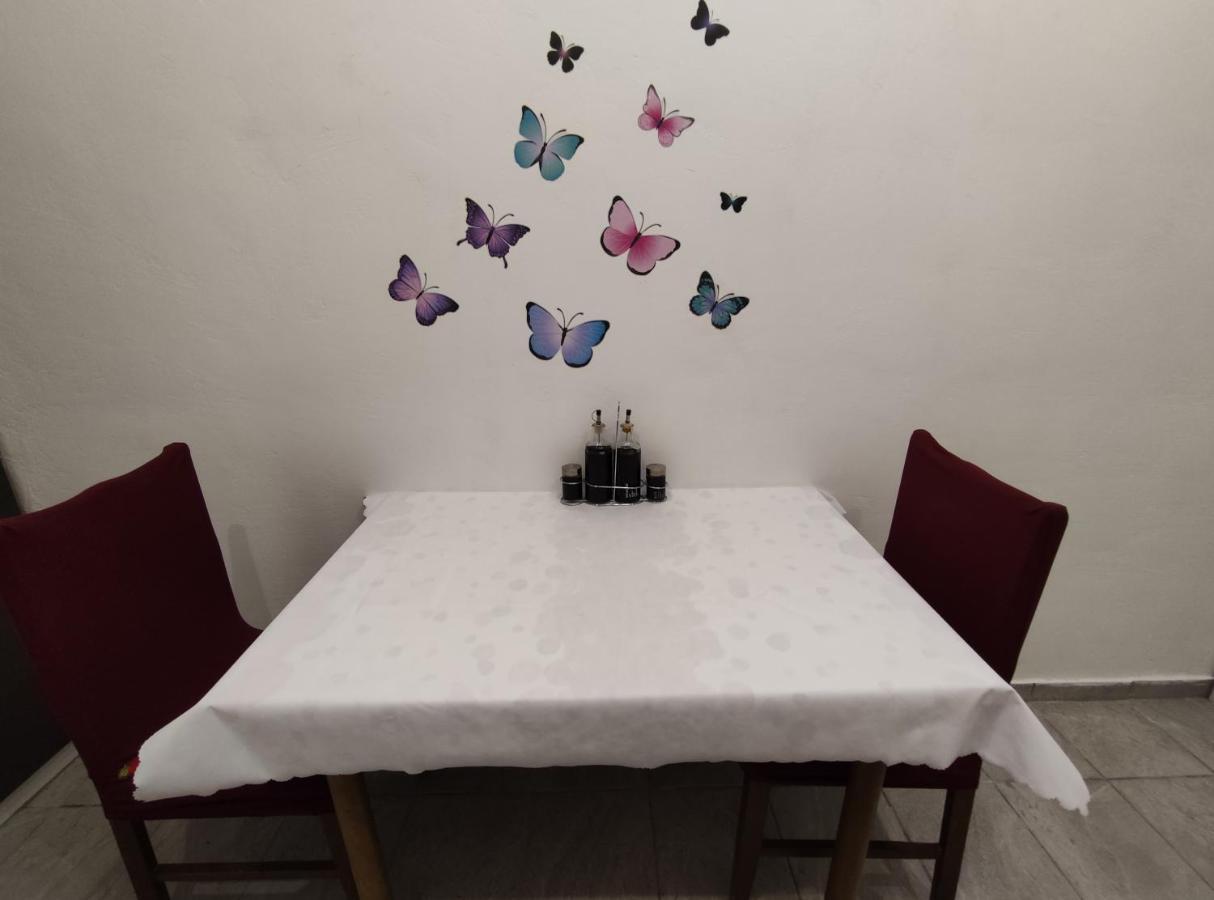 Apartment Tona Шибеник Екстер'єр фото