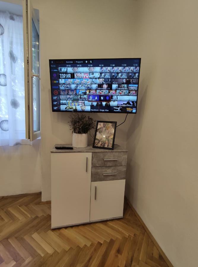 Apartment Tona Шибеник Екстер'єр фото